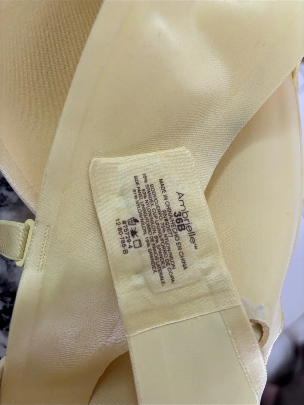 Ambrielle Light Yellow Smooth Moulded T-Shirt Bra
